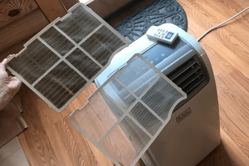 Comparison between a clean and a dirty air conditioner filter